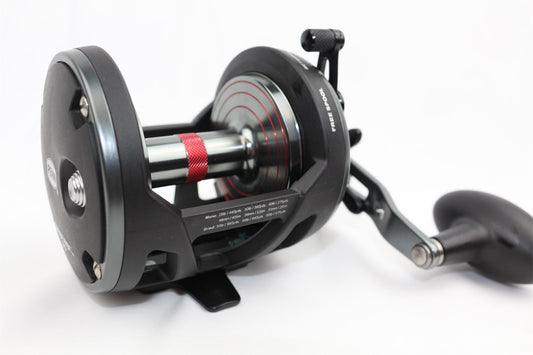 PENN Warfare 30 Star Drag Conventional Reel